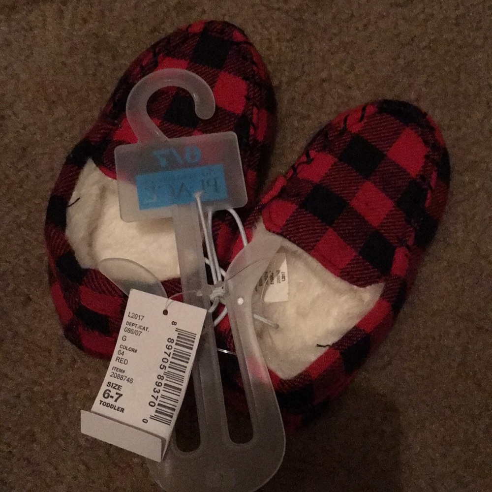 Toddler red slippers
